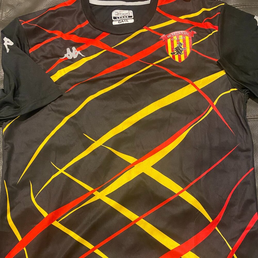 ITALY BENEVENTO CALCIO GIANLUCA CAPRARI Men's JERSEY Sz M,L,,XL,2XL NWT By Kappa - Picture 2 of 5